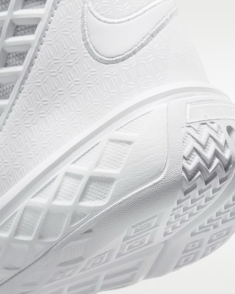 NIKE KOBE 3 PROTRO EP 6